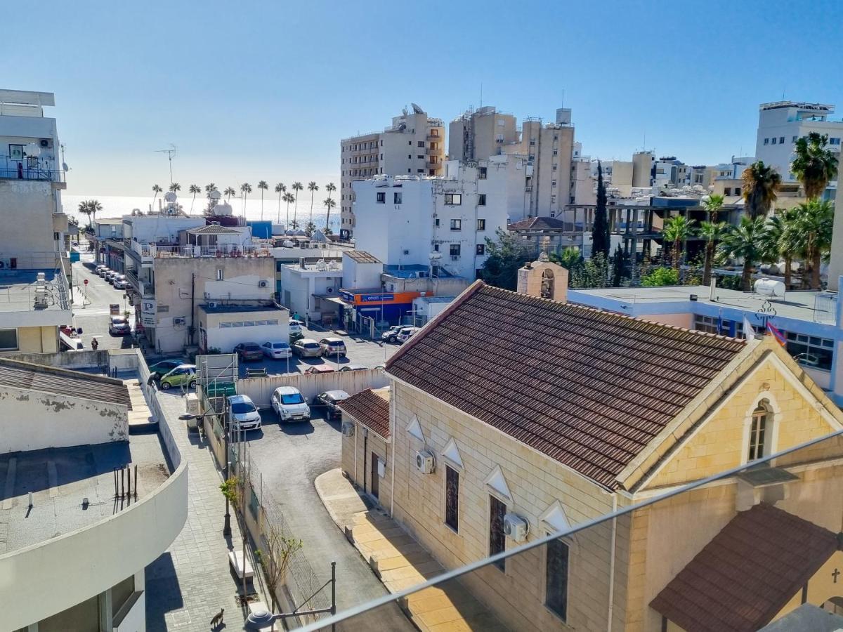 Sea La Vie Seaview Apartment ラルナカ エクステリア 写真